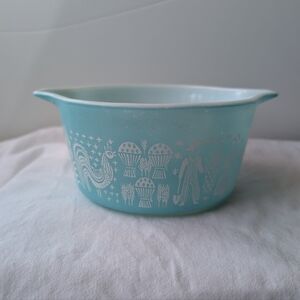 Pyrex 473 1 Qt Butterprint Amish Farmer Turquoise Casserole Dish No Lid DAMAGE